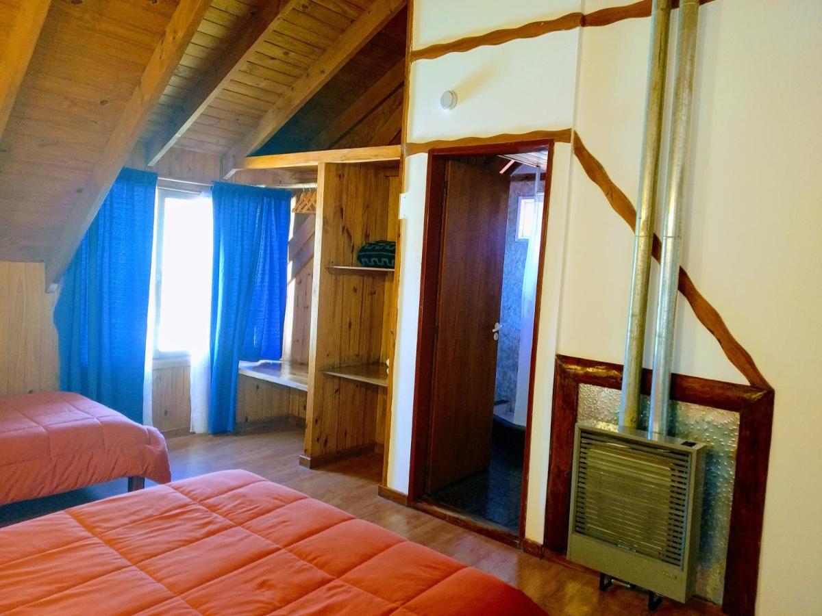 Constantino Hostel By Lo De Guille El Chaltén Exterior foto